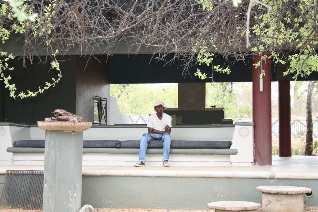 פאלאבורווה Tingala Lodge - Bed In The Bush מראה חיצוני תמונה