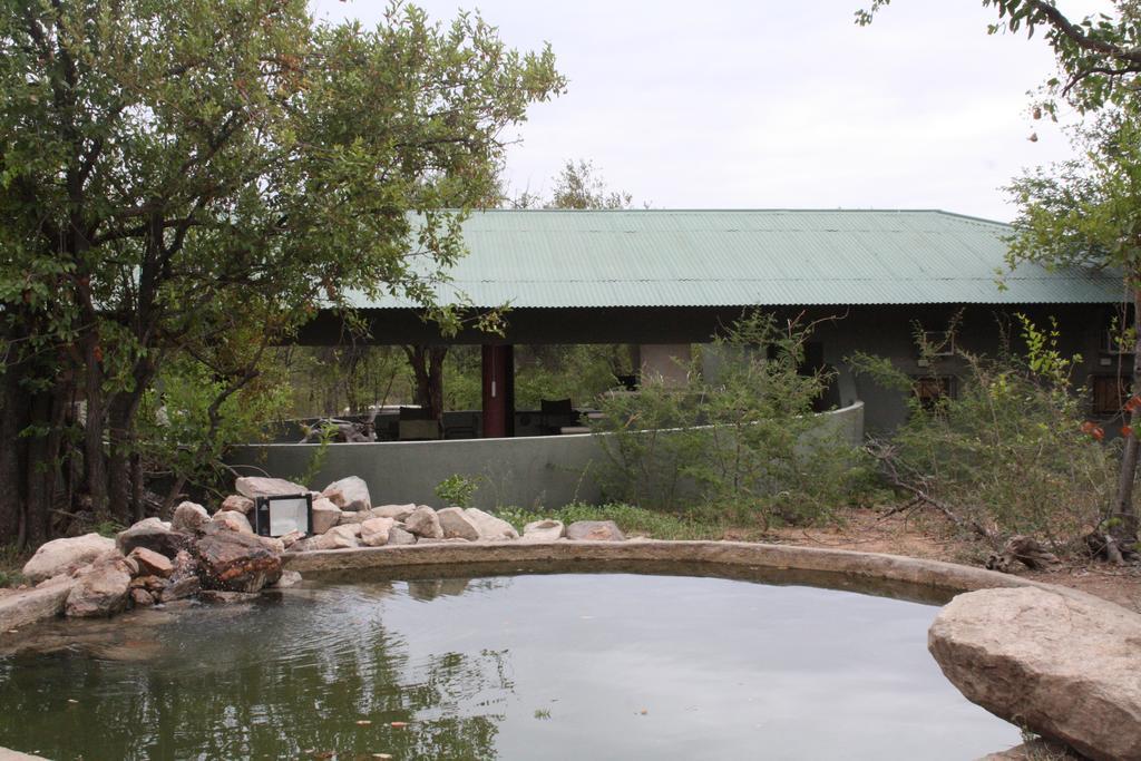 פאלאבורווה Tingala Lodge - Bed In The Bush מראה חיצוני תמונה